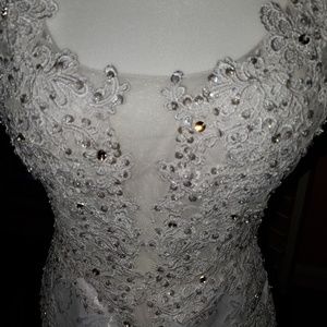 White lace wedding dress
